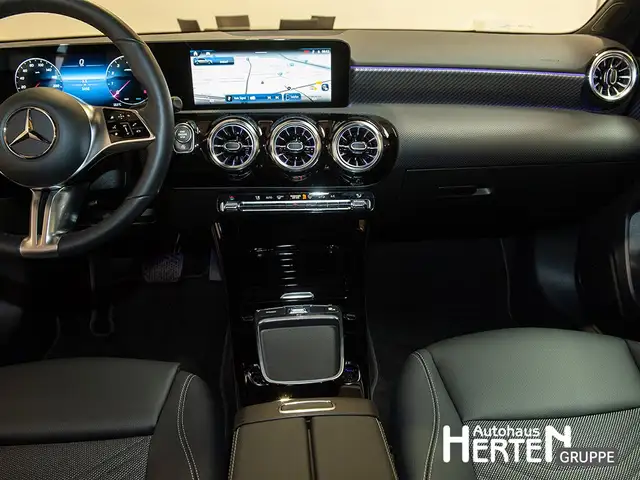 Mercedes-Benz A-Class view 10