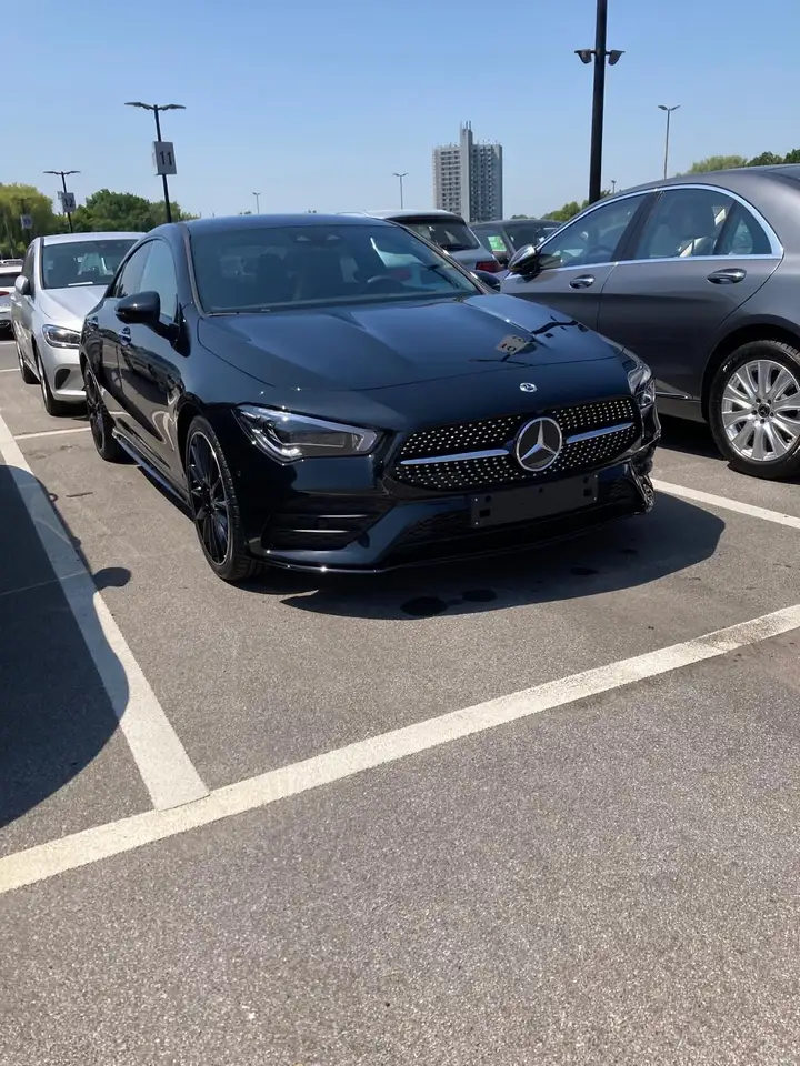 Mercedes-Benz CLA 250