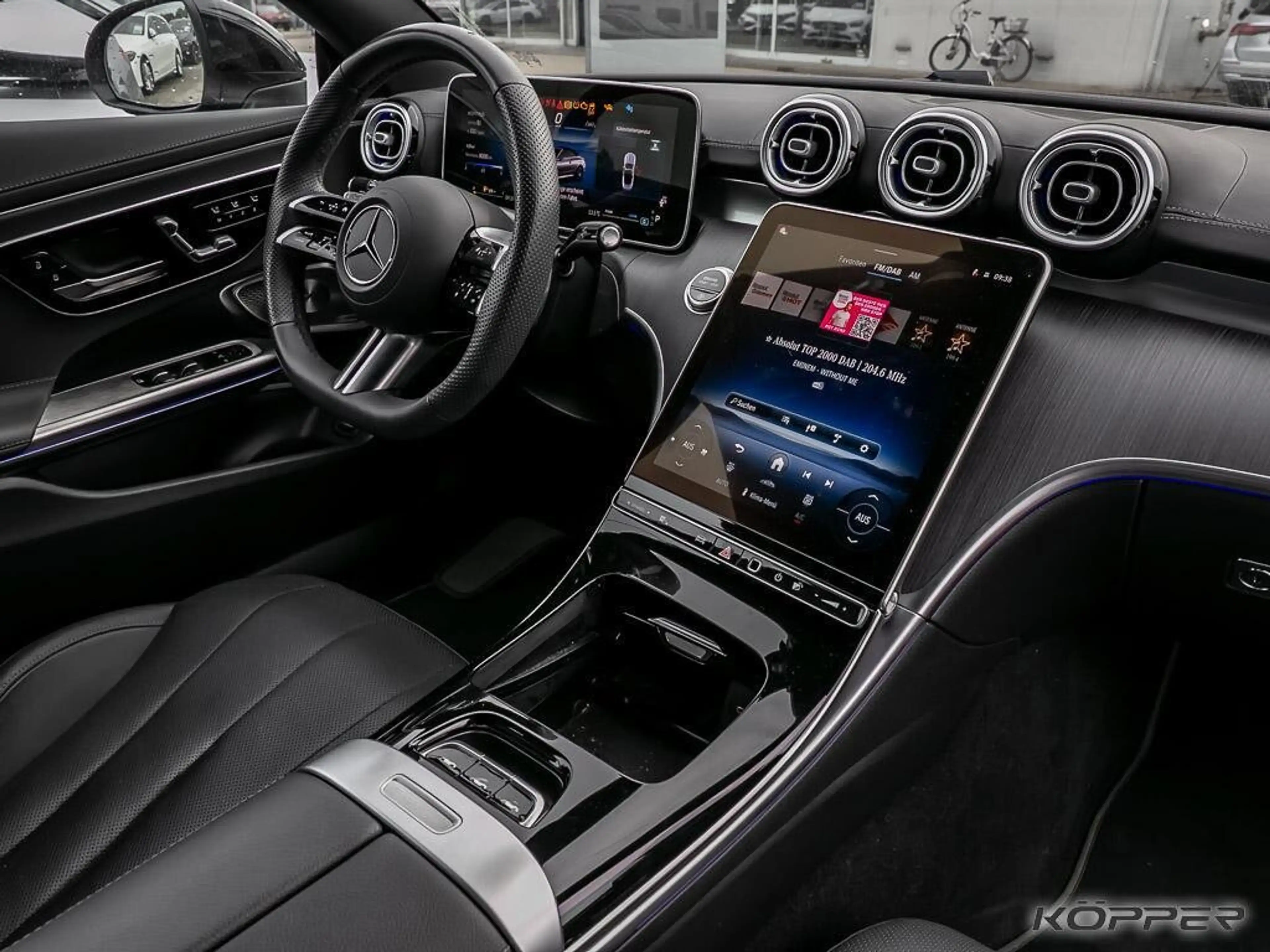 Mercedes-Benz CLE 220 d Cabrio AMG NIGHT Premium Leder — photo 4
