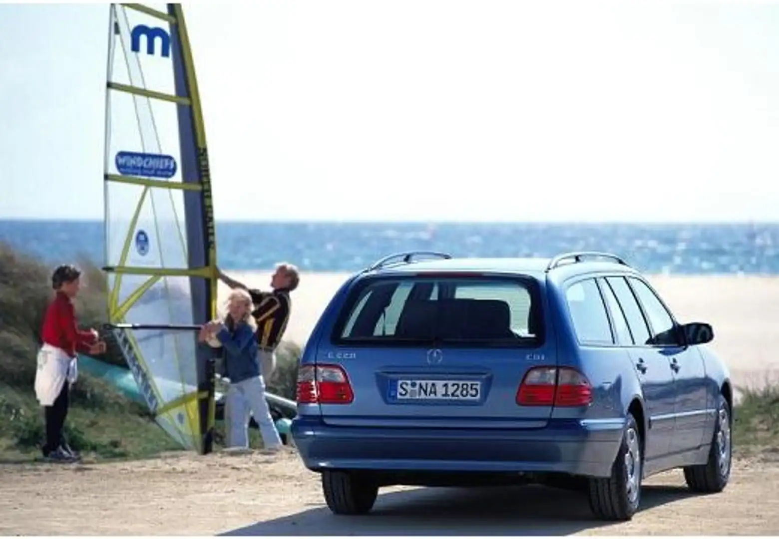 Mercedes-Benz E 320 Familiar CDI Avantgarde Vert - 1