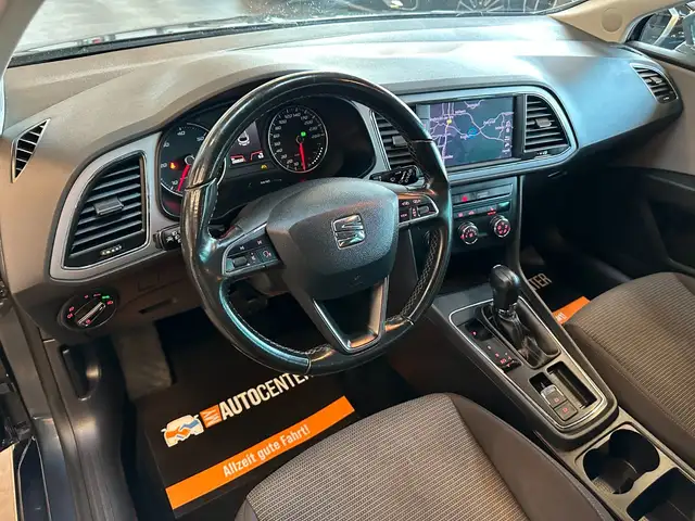 Seat Leon Leon view 10