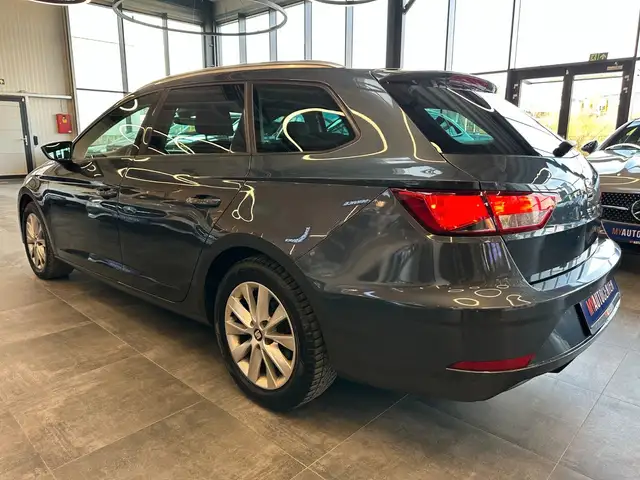 Seat Leon Leon view 6