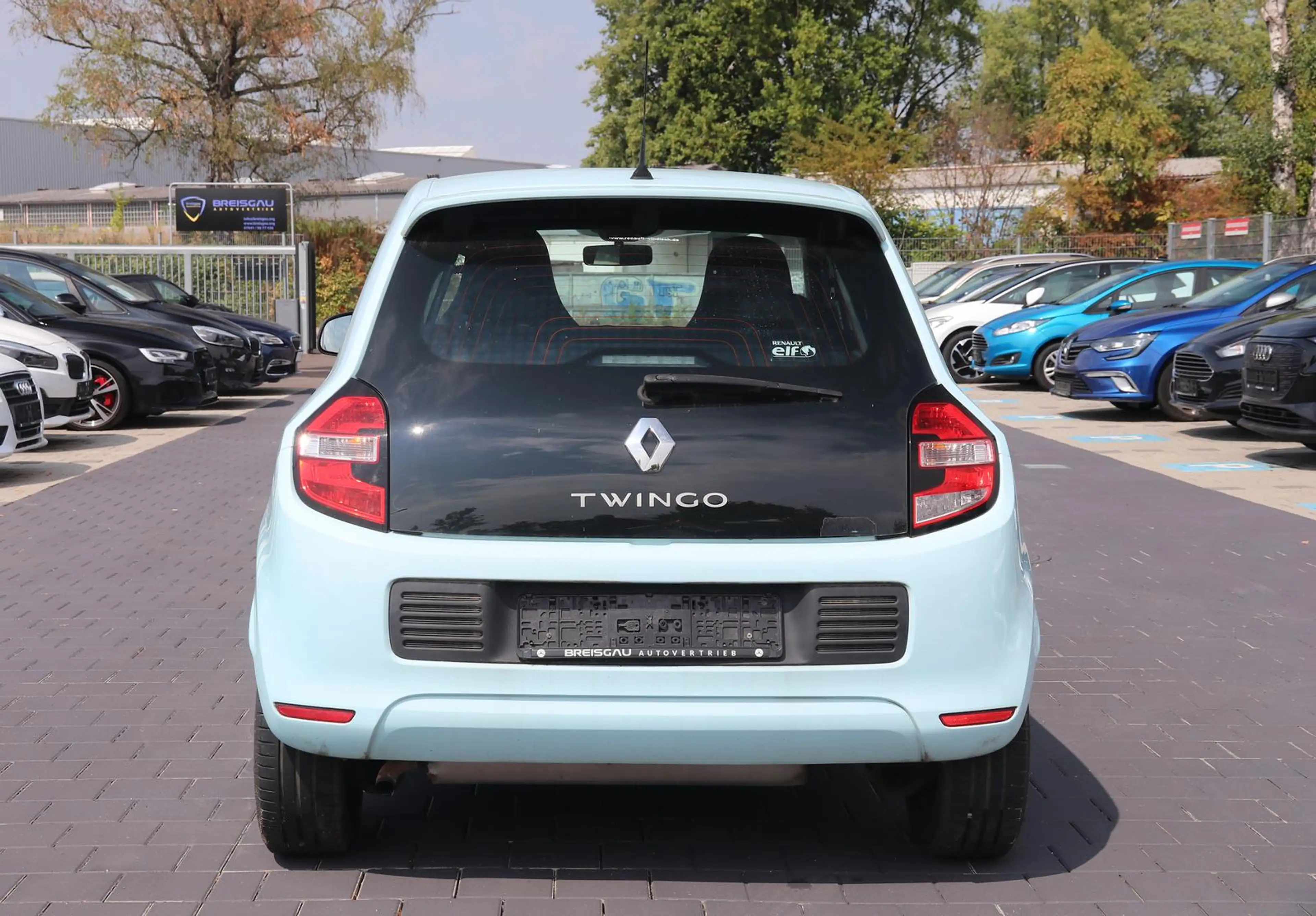 Renault Twingo 1.0 SCe Expression — photo 15
