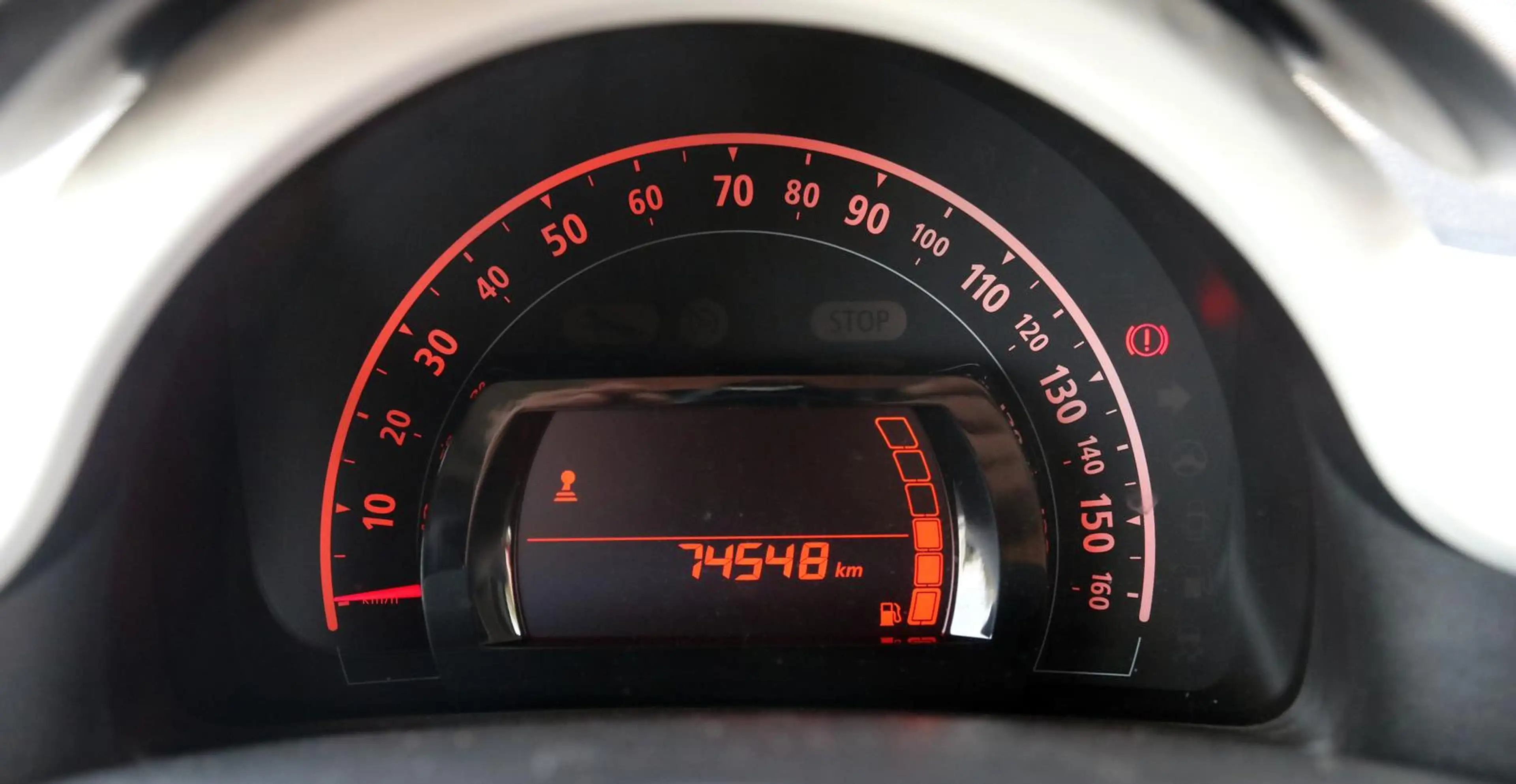 Renault Twingo 1.0 SCe Expression — photo 5