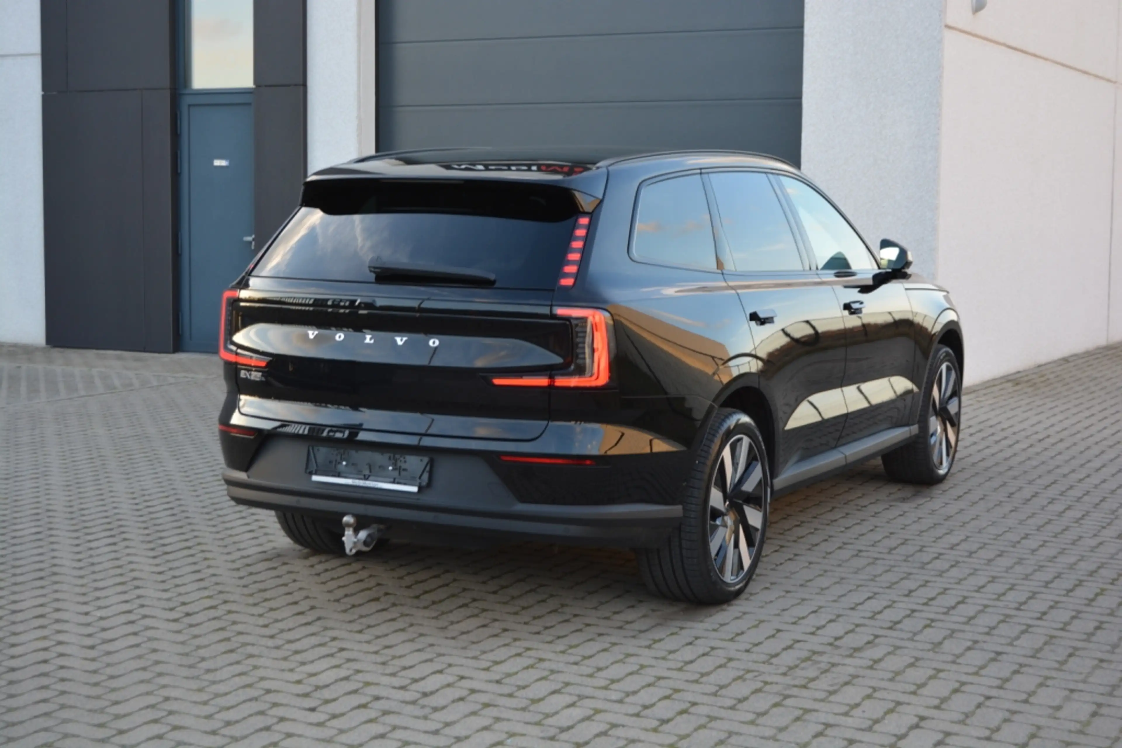 Volvo EX90 111 kWh/AWD/Panorama dak/Twin Motor/7 zitpl./2025 — photo 2