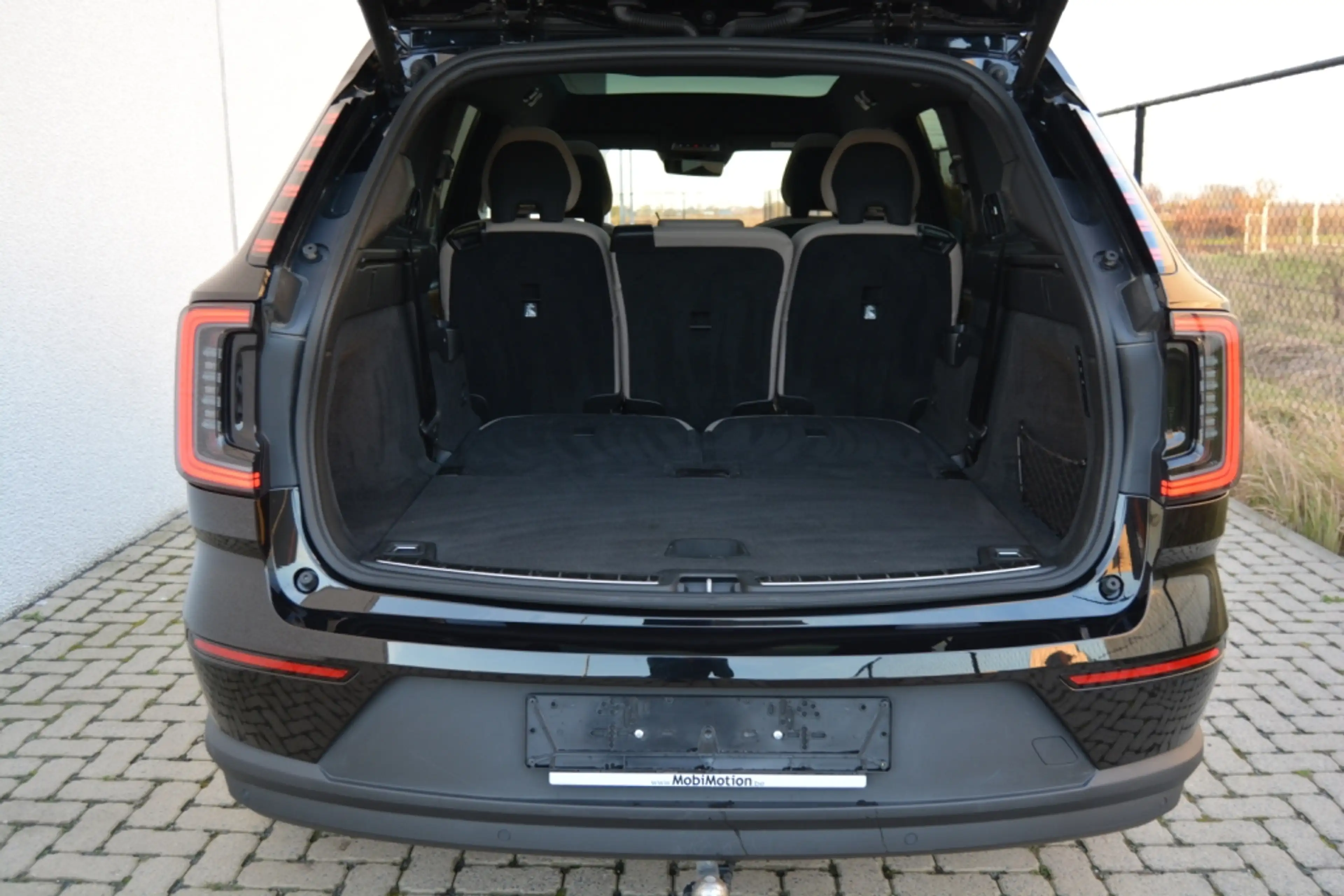 Volvo EX90 111 kWh/AWD/Panorama dak/Twin Motor/7 zitpl./2025 — photo 9