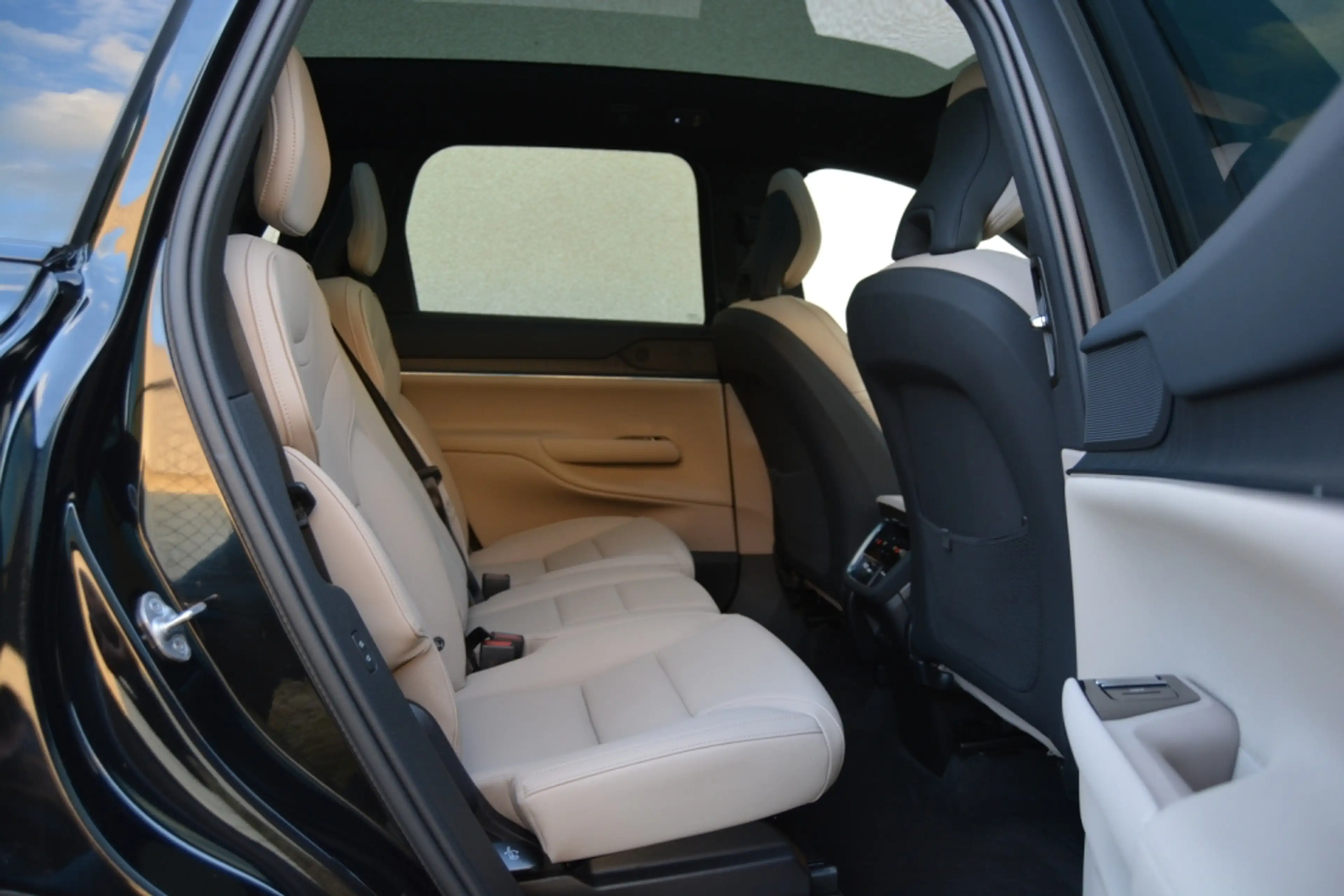 Volvo EX90 111 kWh/AWD/Panorama dak/Twin Motor/7 zitpl./2025 — photo 5