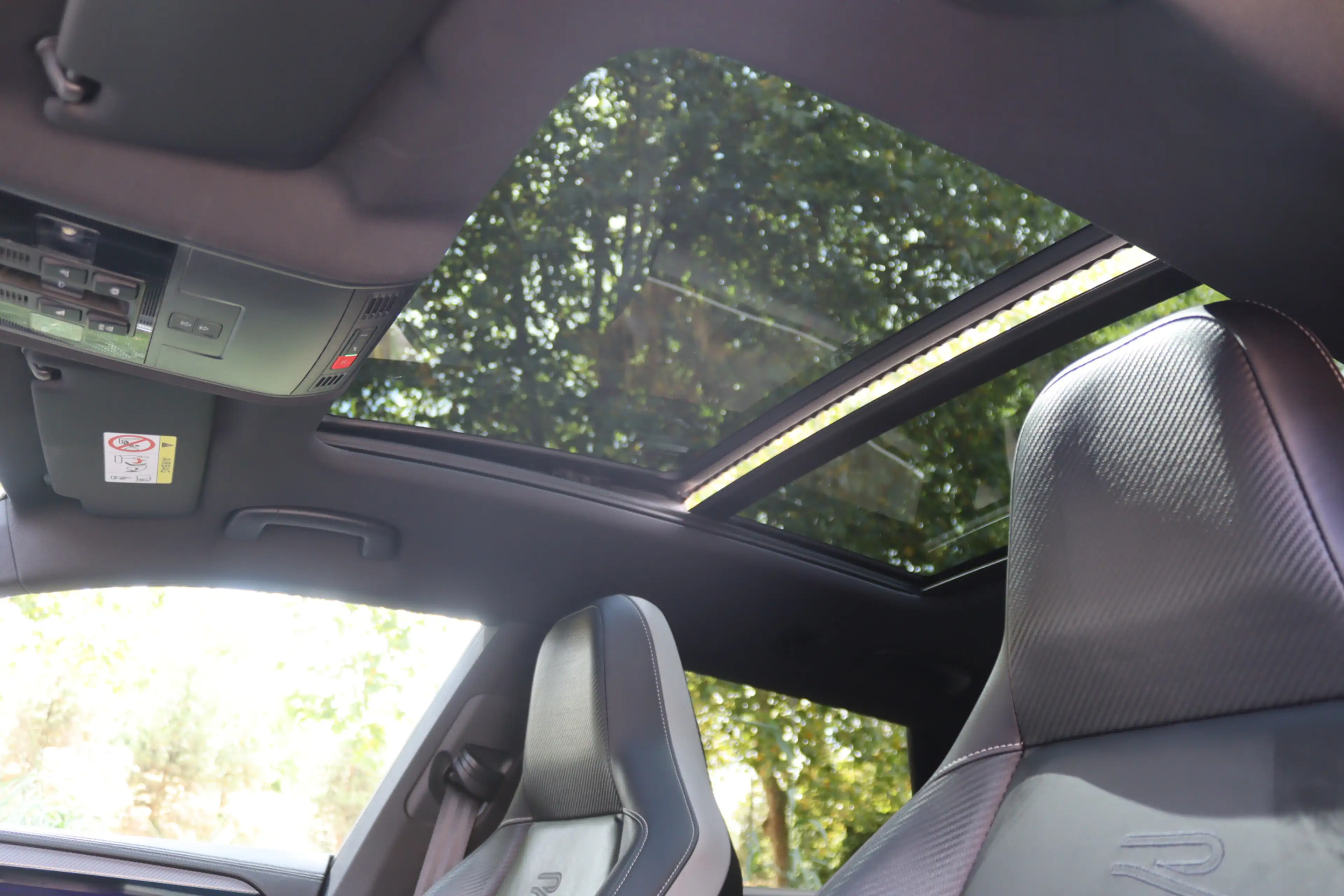 Volkswagen Arteon Shooting Brake 1.4 TSI eHybrid R-Line Pano/IQ.Ligh — photo 12