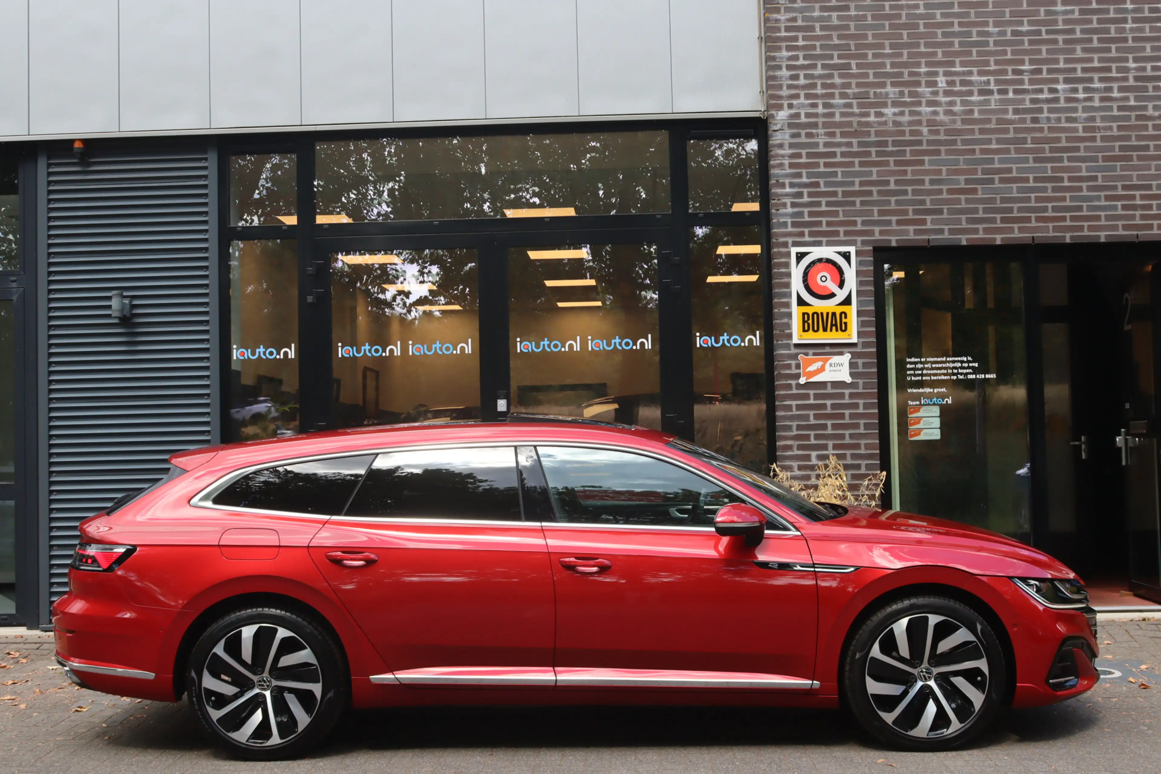 Volkswagen Arteon Shooting Brake 1.4 TSI eHybrid R-Line Pano/IQ.Ligh — photo 3