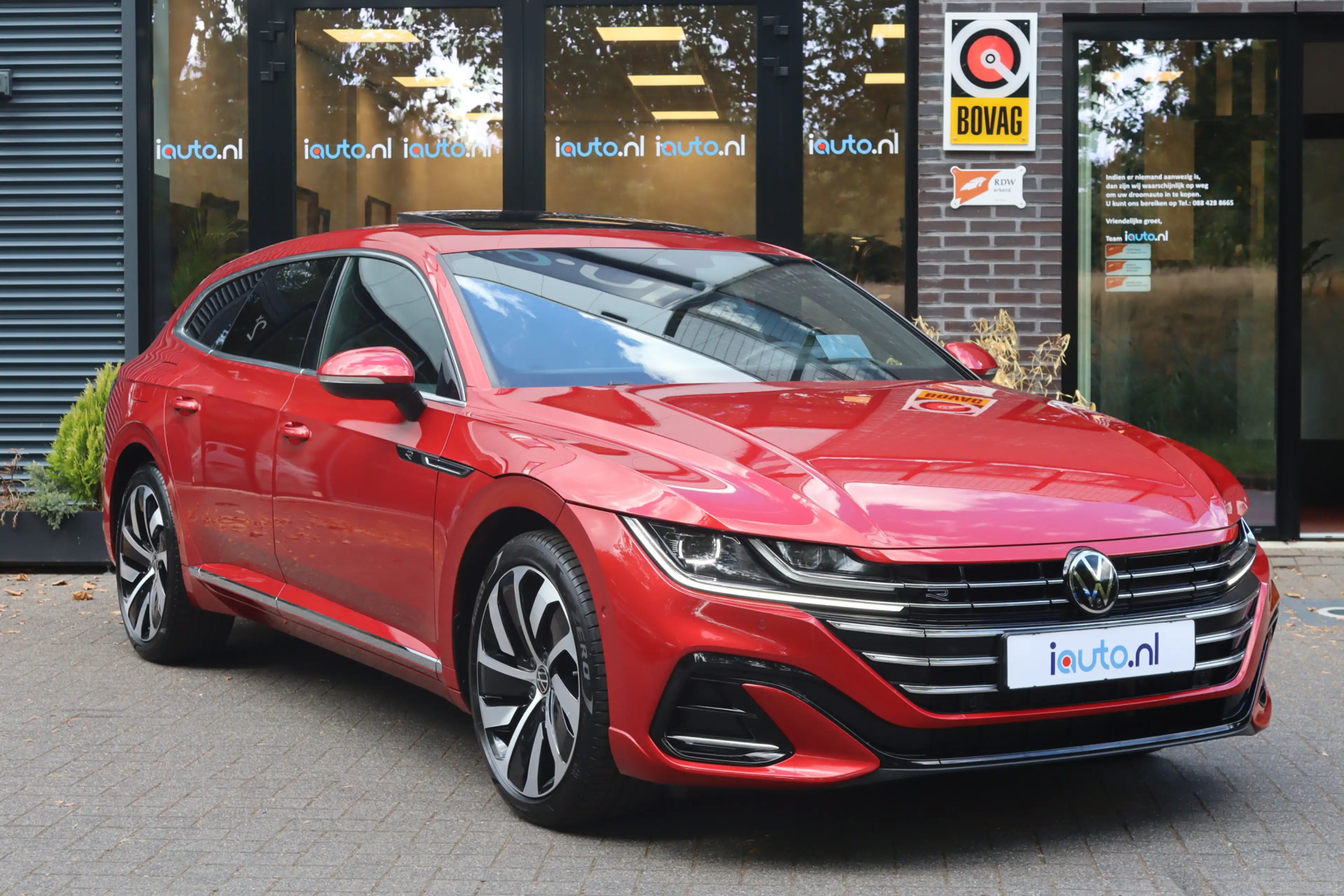 Volkswagen Arteon Shooting Brake 1.4 TSI eHybrid R-Line Pano/IQ.Ligh — photo 4