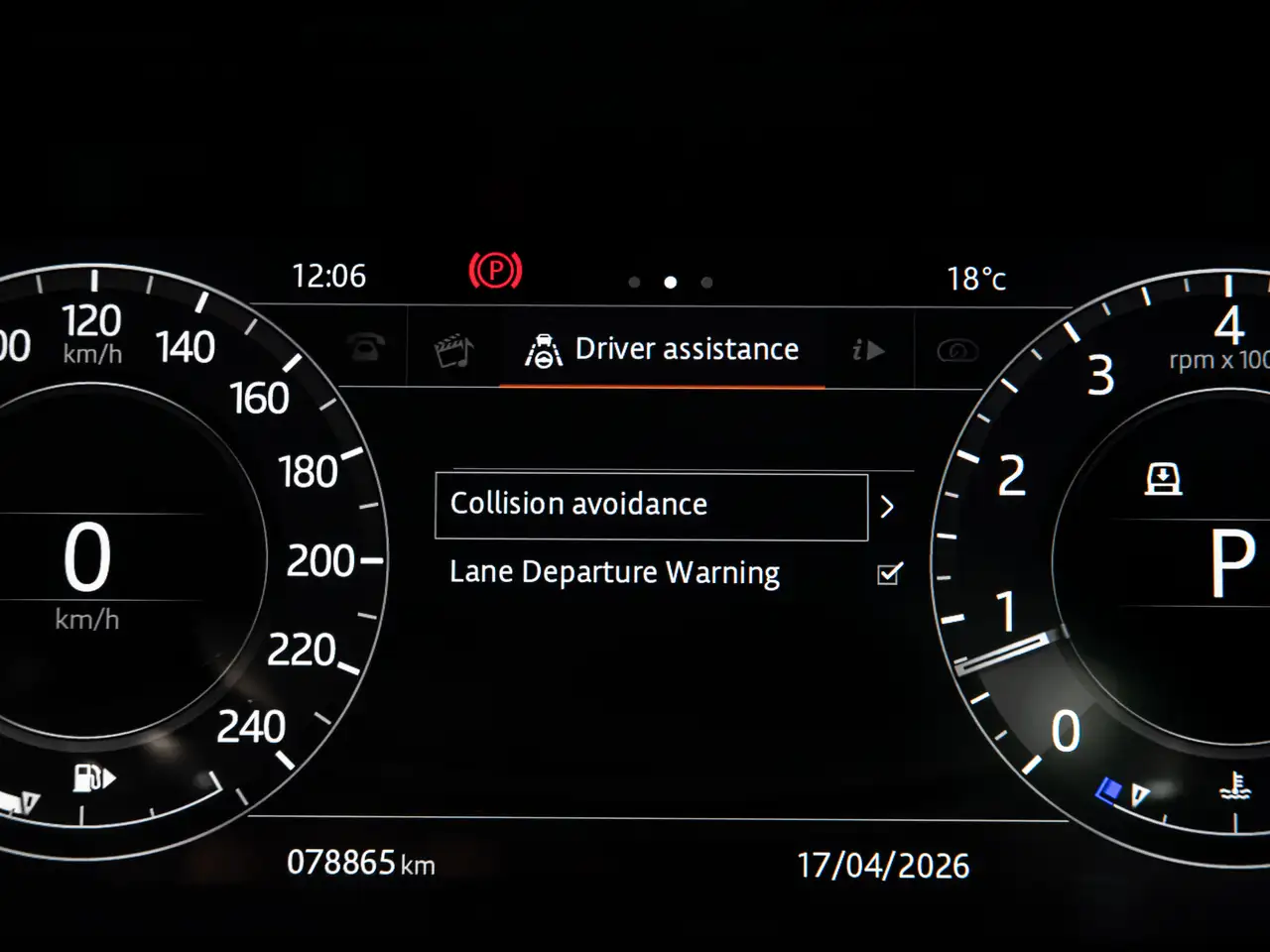 Land Rover Range Rover Sport снимка Land Rover Range Rover Sport