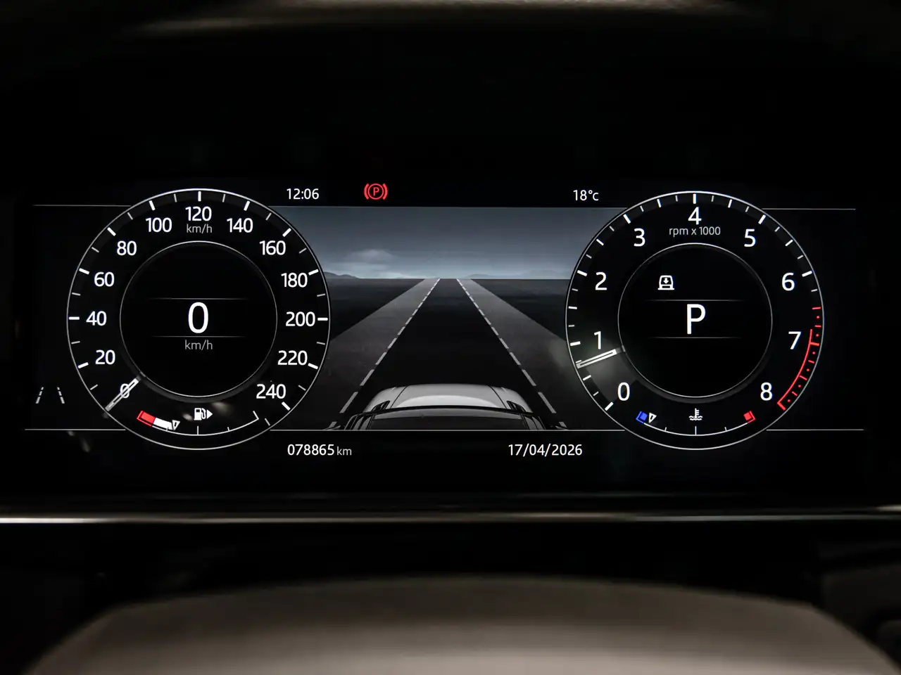 Land Rover Range Rover Sport снимка Land Rover Range Rover Sport
