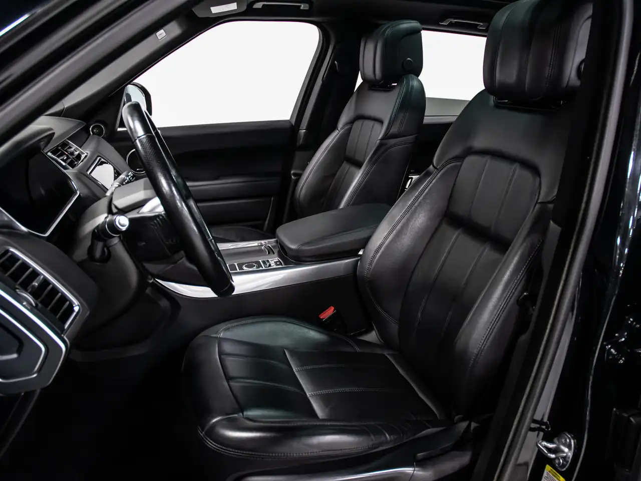 Land Rover Range Rover Sport снимка Land Rover Range Rover Sport