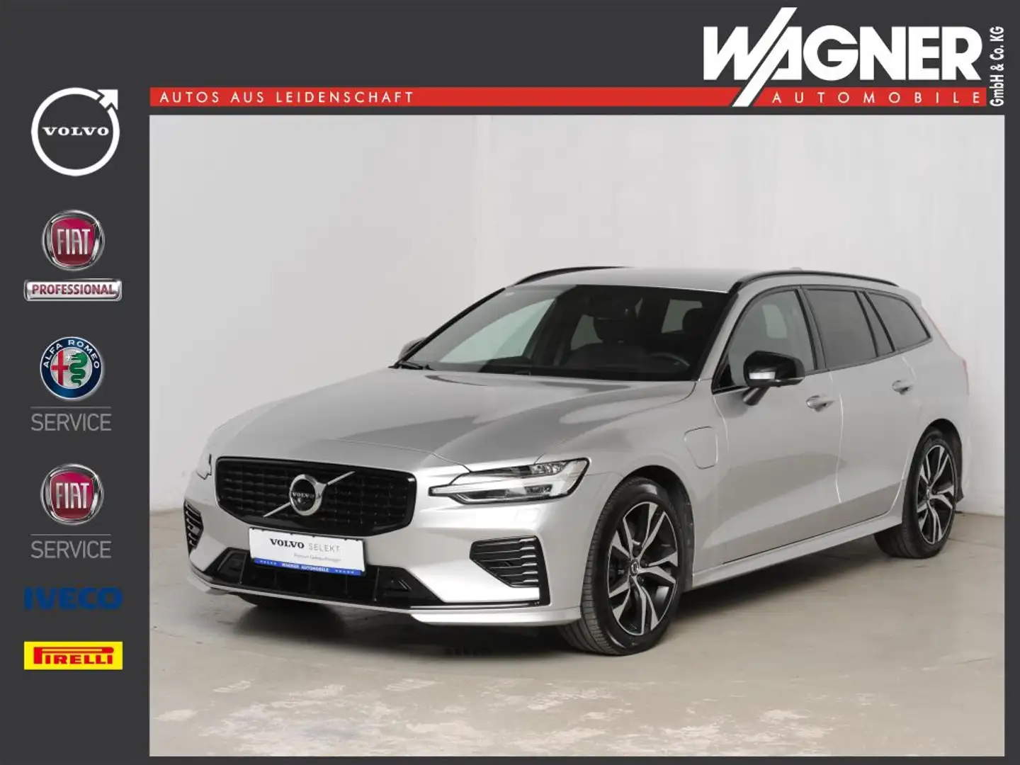 Volvo V60 T8 AWD Recharge Geartronic R-Design *AHK*Standhzg. Argento - 1