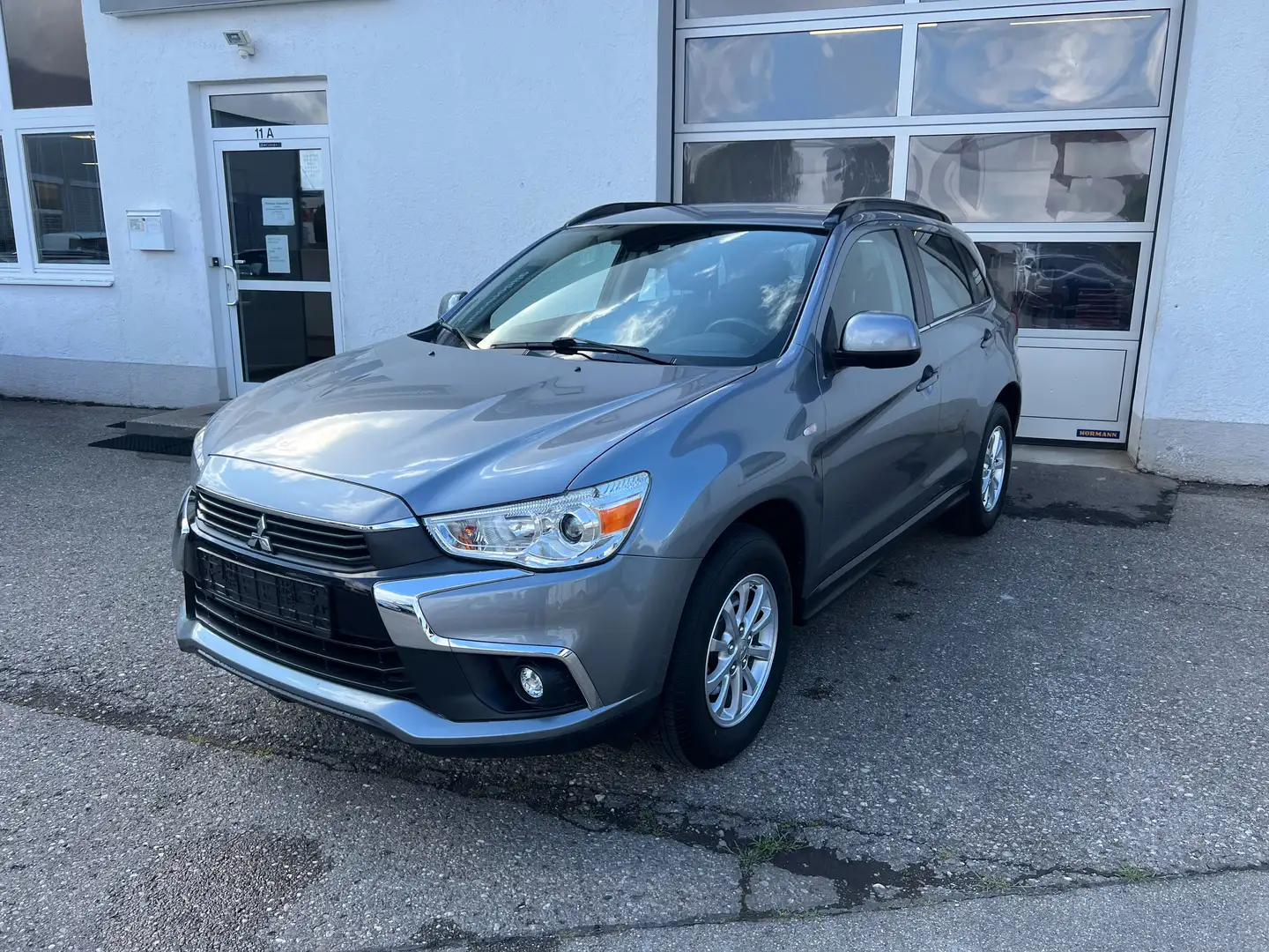 Mitsubishi ASX Plus 2WD Gri - 1