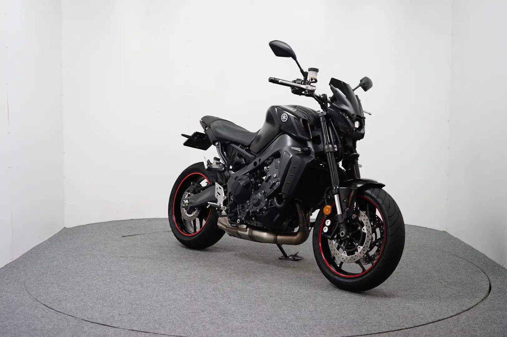 Yamaha MT-09 ABS Zwart - 2