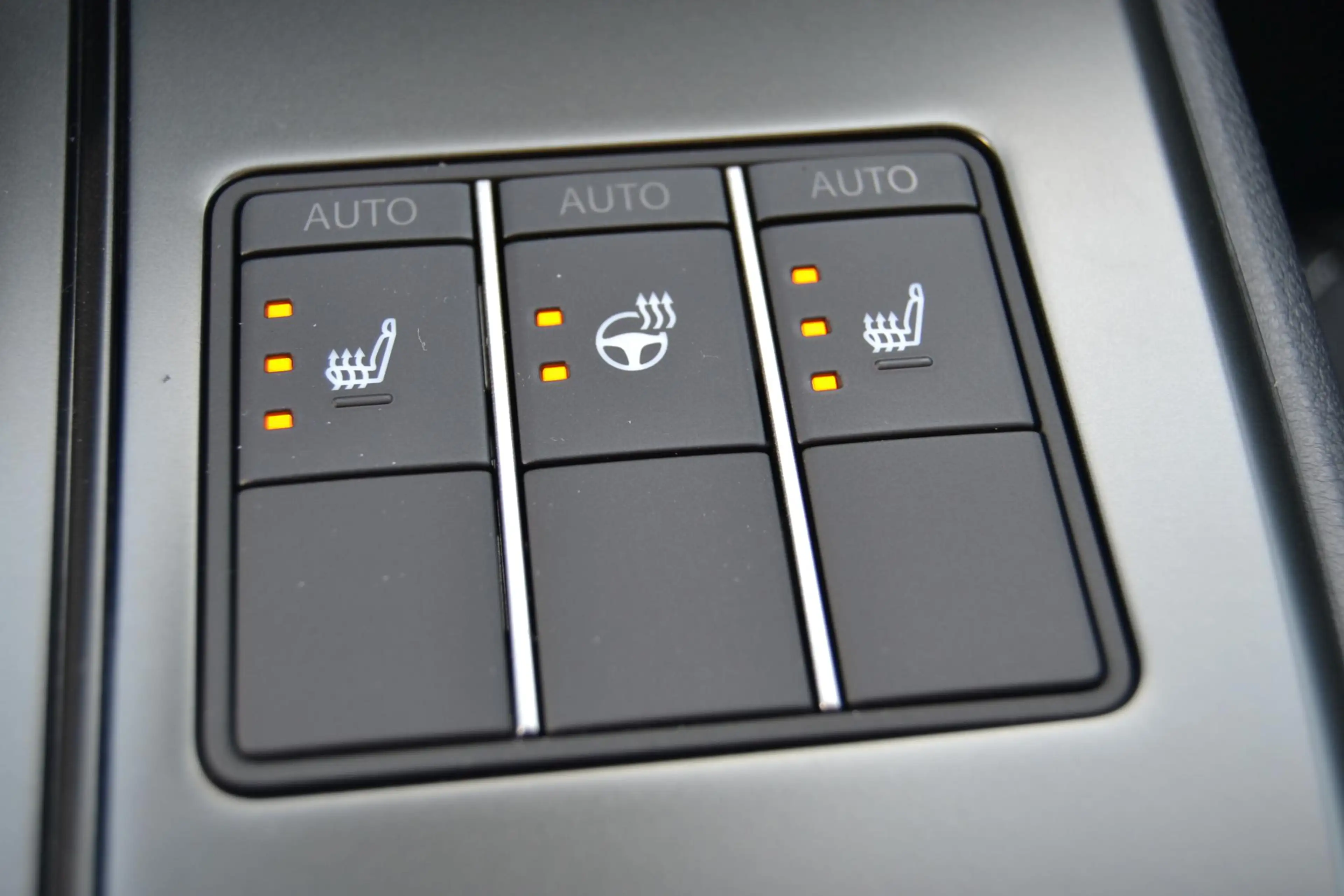 Lexus UX 300h 35th Edition NIEUW DIRECT-LEVERBAAR STUURVERW STOE — photo 28