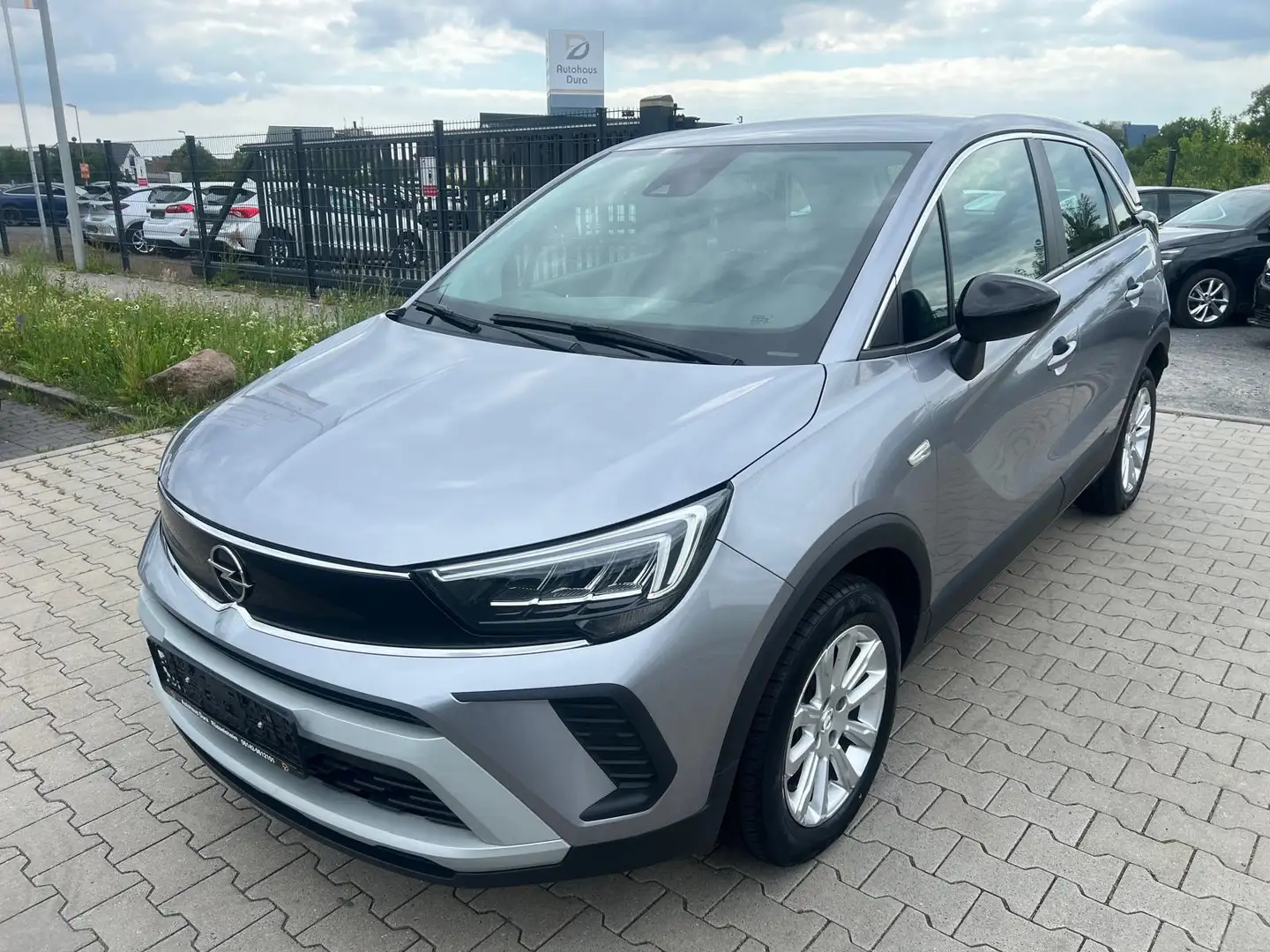 Opel Crossland 1.5 D Elegance Aut. Navi+Leder+Led+Shz Grau - 2