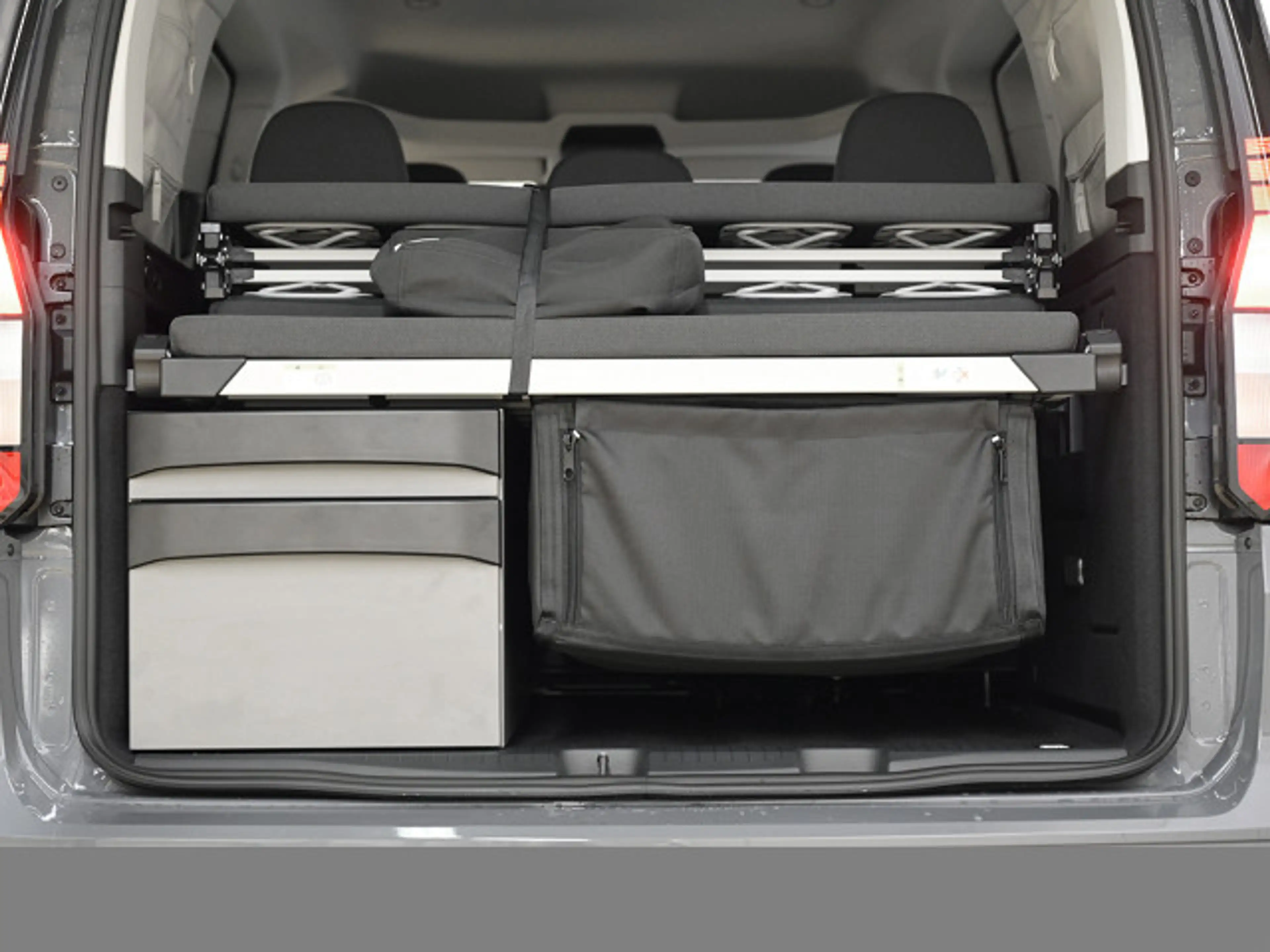 Volkswagen Caddy 1.5 TSI UPE 43.083€ GJR Klima W — photo 9