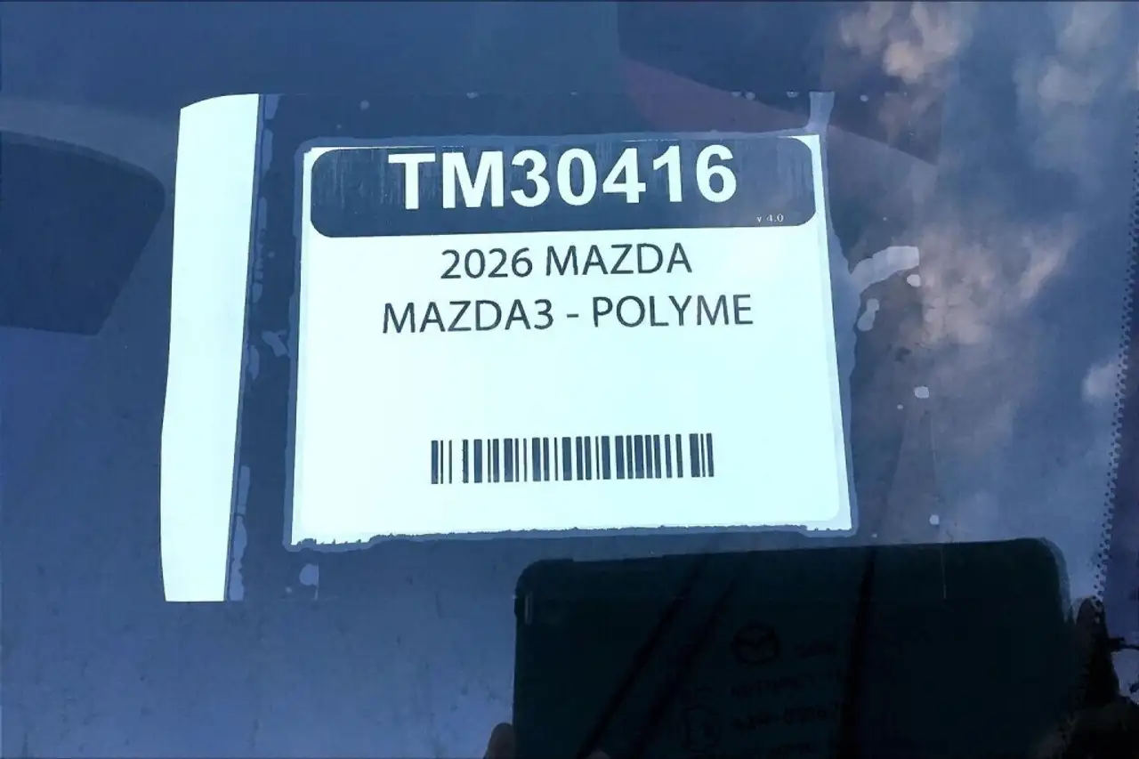 Mazda 3 снимка Mazda 3