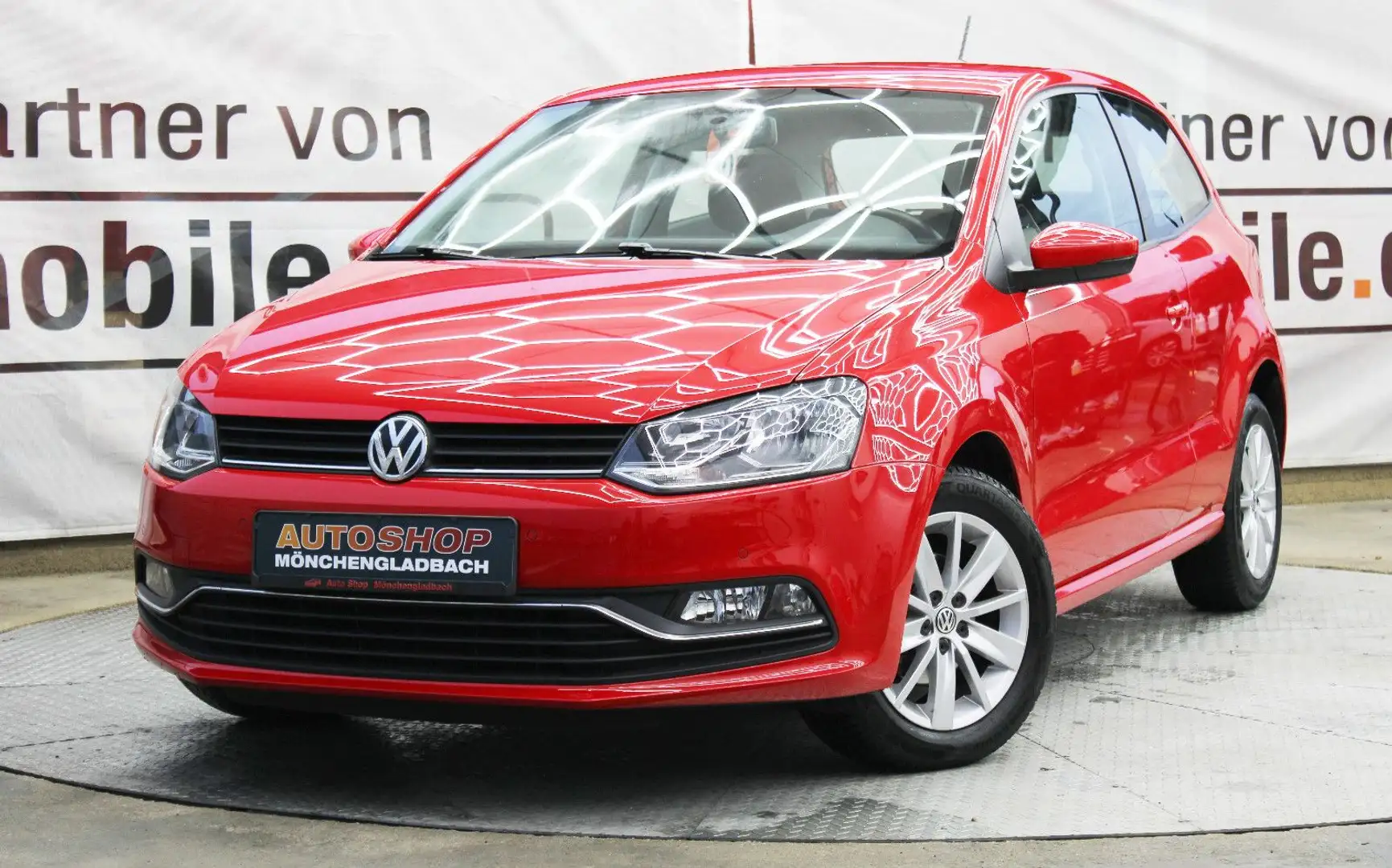 Volkswagen Polo V *Tüv&Inspektion Neu* *Einparkhilfe*Klima* Rot - 1