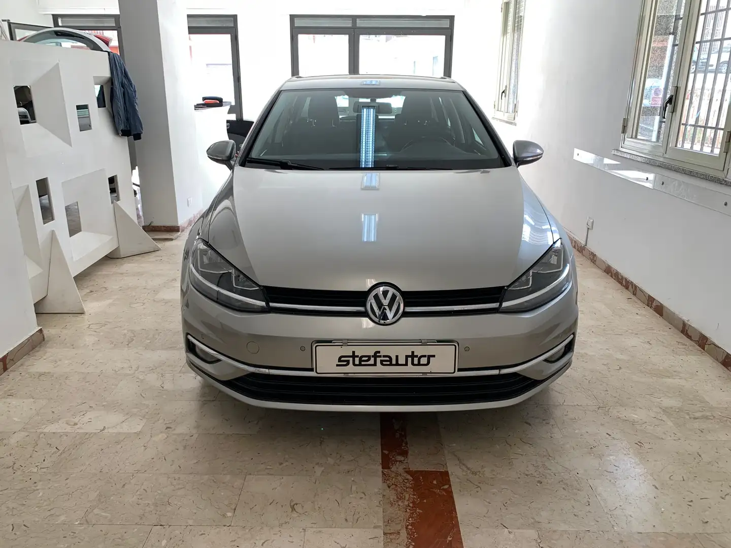 Volkswagen Golf Golf 1.6 tdi 115cv Business BMT 2018 KM 120.000 Argento - 2