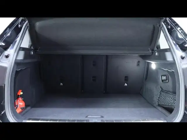 BMW X1 view 8