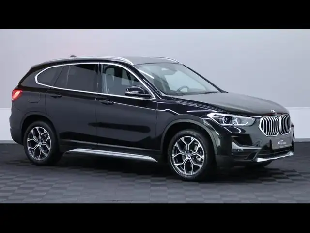 BMW X1 view 3