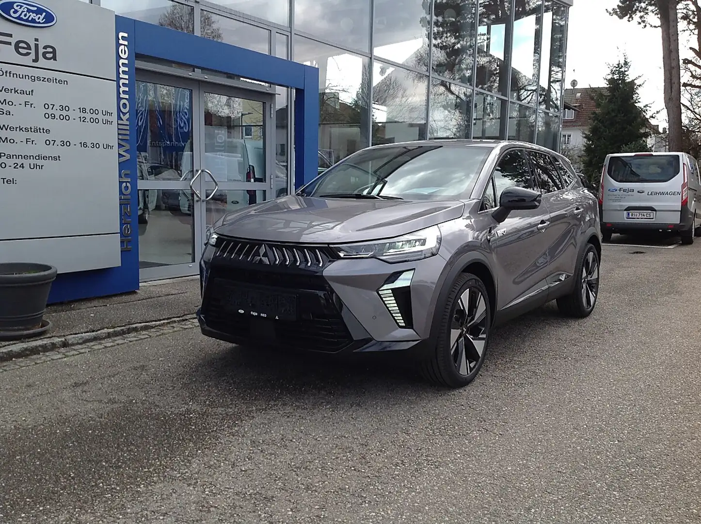 Mitsubishi Grandis 1,8 HEV Aut. Grau - 1