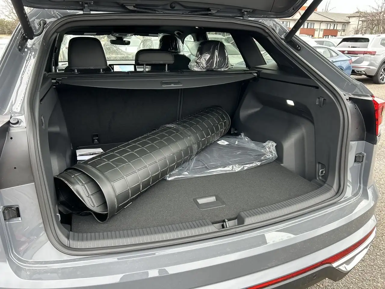 Volkswagen Atlas снимка Volkswagen Atlas