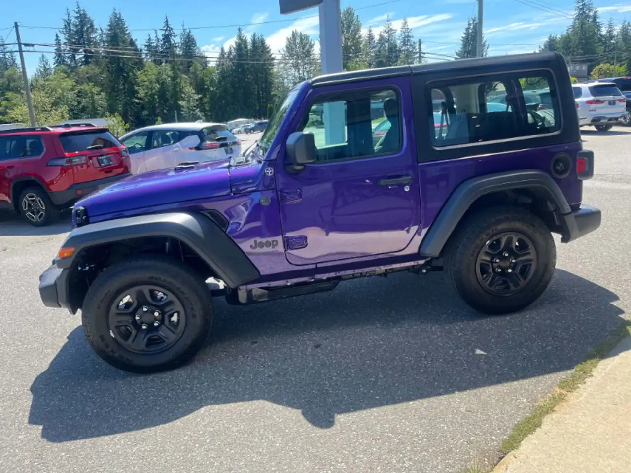 Jeep Wrangler снимка Jeep Wrangler