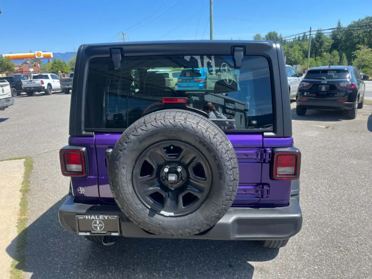 Jeep Wrangler снимка Jeep Wrangler