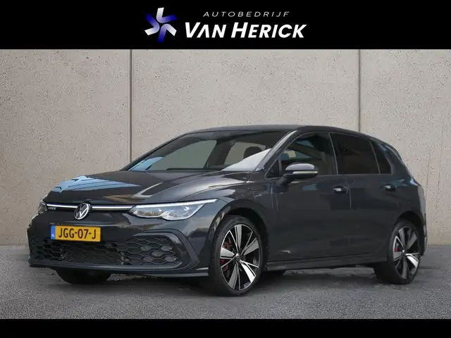 Volkswagen Golf GTE 1.4 eHybrid | Winterpakket | Travel Assist | Mistl
