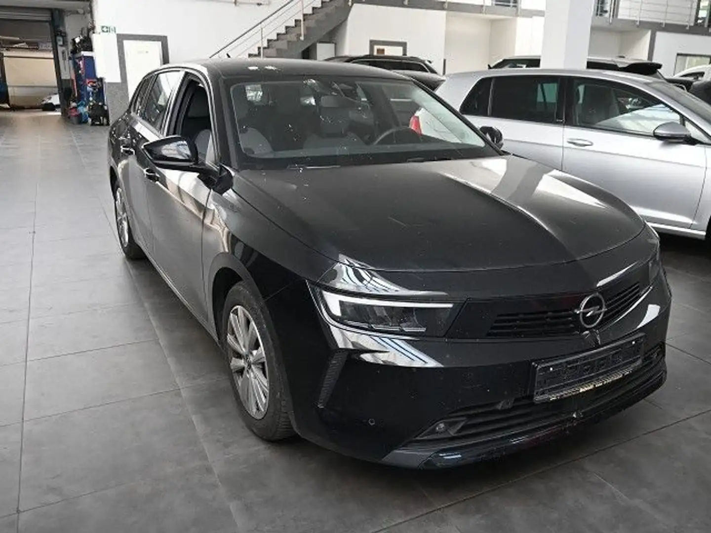 Opel Astra ST 1.5 Diesel 96kW Enjoy Navi PDC Sitzhz Noir - 2