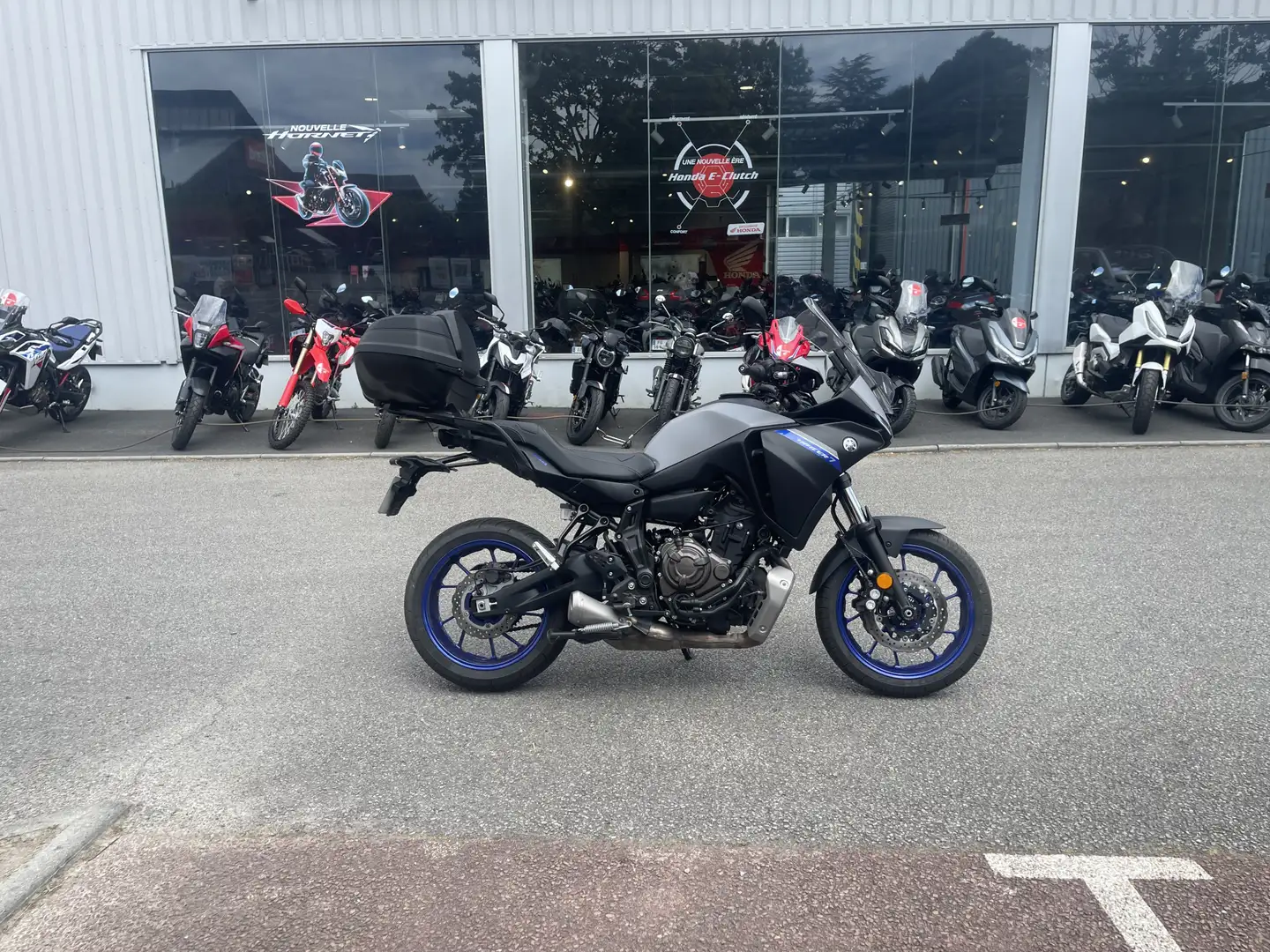 Yamaha Tracer 7 Gris - 1