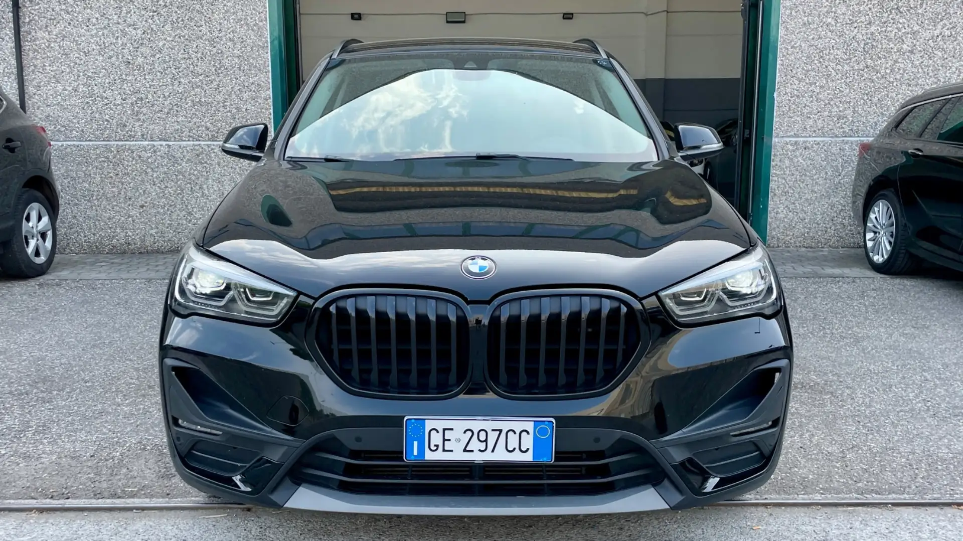 BMW X1 sDrive18d Sport LED Noir - 2
