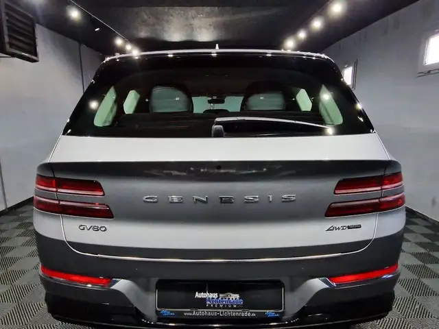 Genesis GV80 view 7