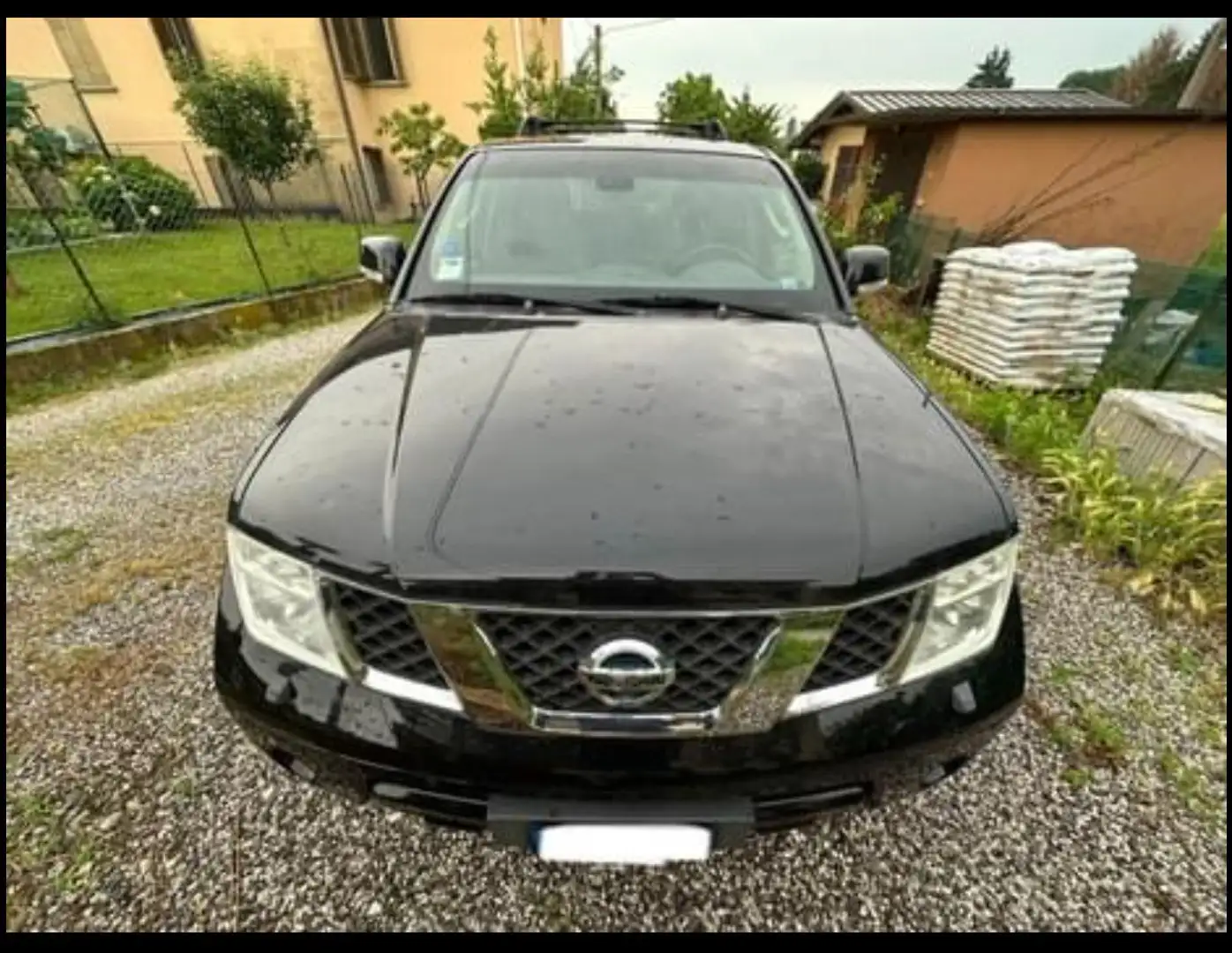 Nissan Pathfinder Pathfinder III 2005 2.5 dci SE Černá - 1