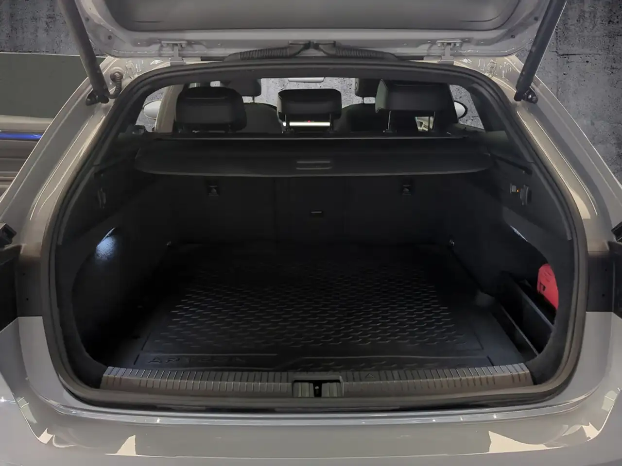 Volkswagen Arteon SB 1.4 eHybrid R-Line DSG AHK+Navi+Matrix, миниатюра 12