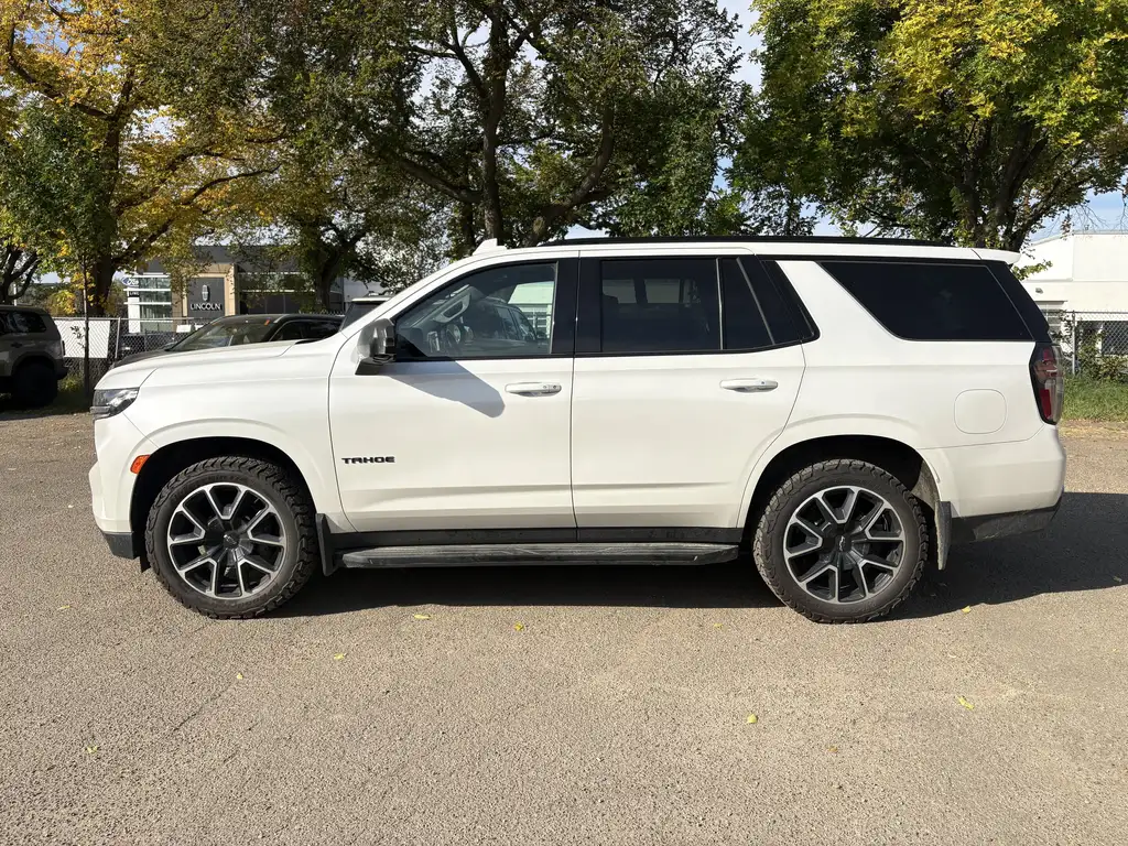 2022 Chevrolet Tahoe RST | CarPlay | Power Liftgate | Tri-Zone Climate — photo 5