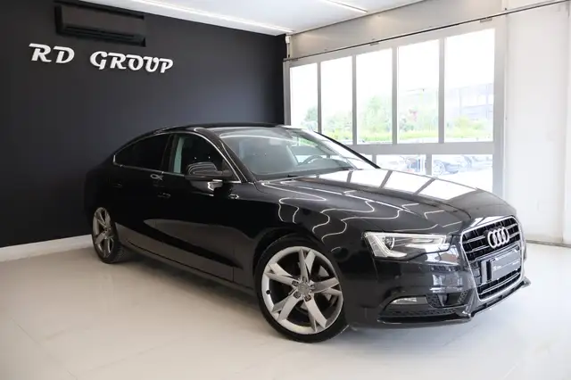Audi A5 view 4