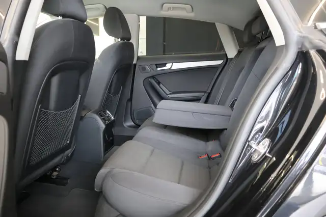Audi A5 view 11