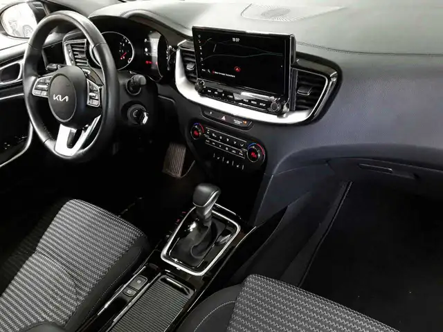 Kia Ceed view 9