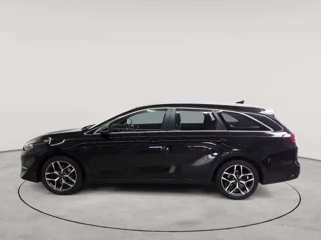Kia Ceed view 6