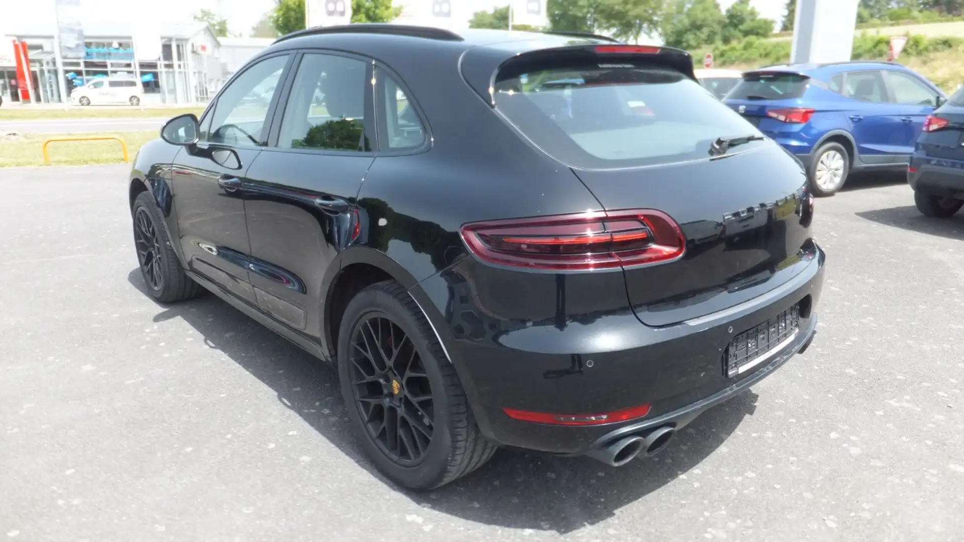 Porsche Macan GTS Alu 20"/RFK/Navi/Bose/Luftfed/Leder Schwarz - 2