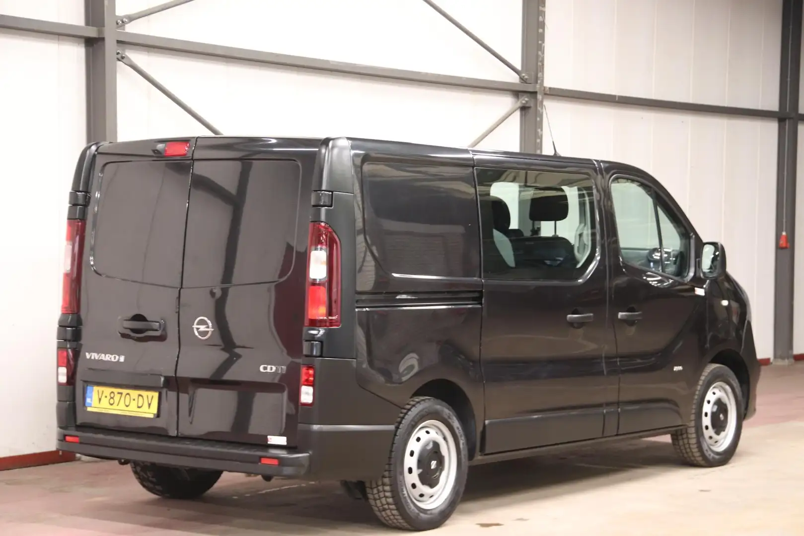 Opel Vivaro 1.6 CDTI L1H1 DUBBEL CABINE Zwart - 2