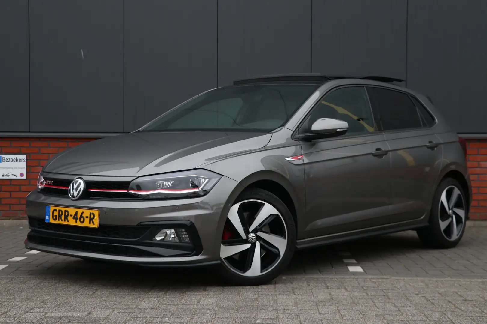 Volkswagen Polo GTI 2.0 TSI Panoramadak | F1 rijden | Full option Grigio - 1