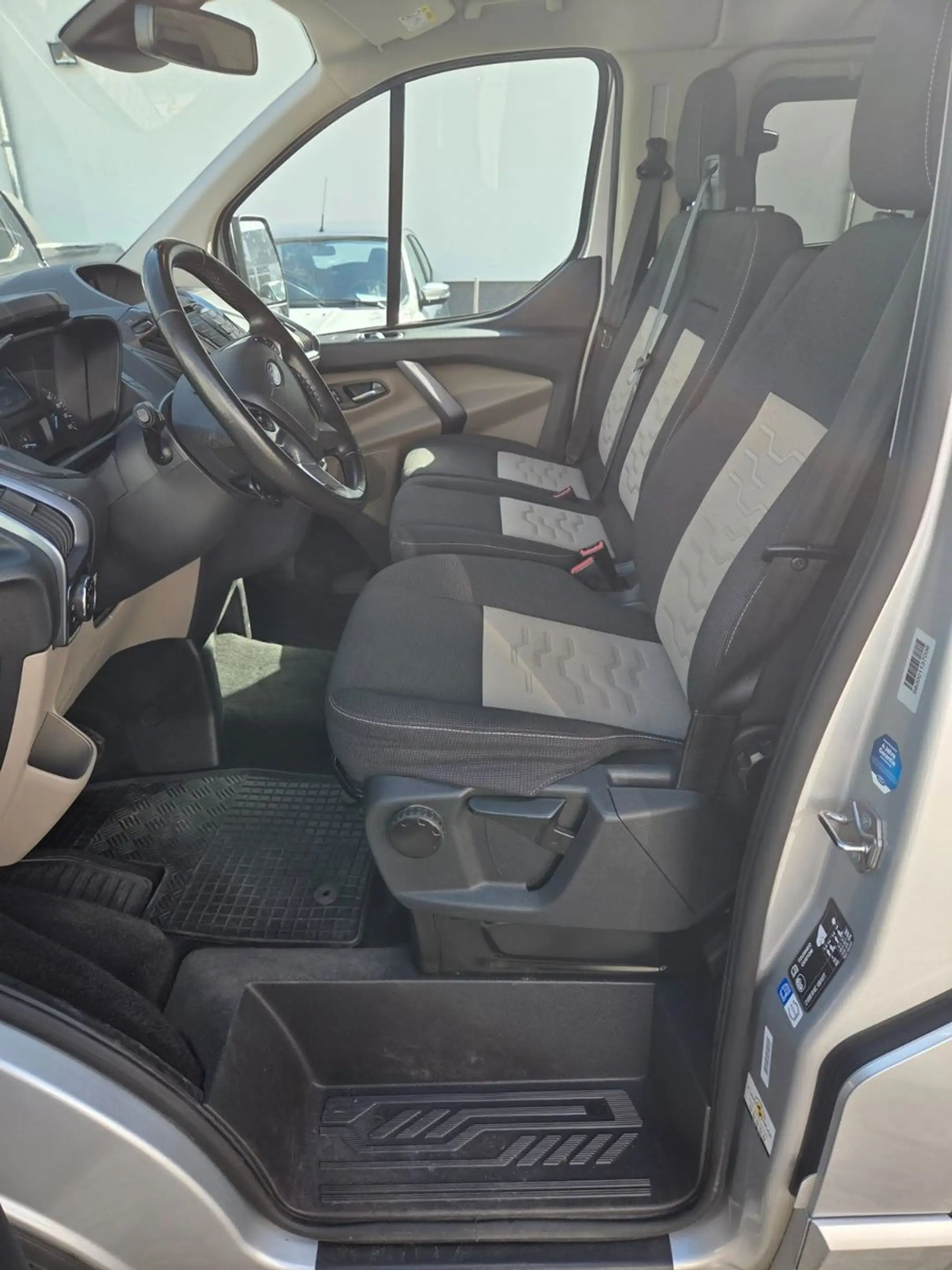 Ford Tourneo Custom L2 Autom. Ahkpl. Allwetter — photo 14