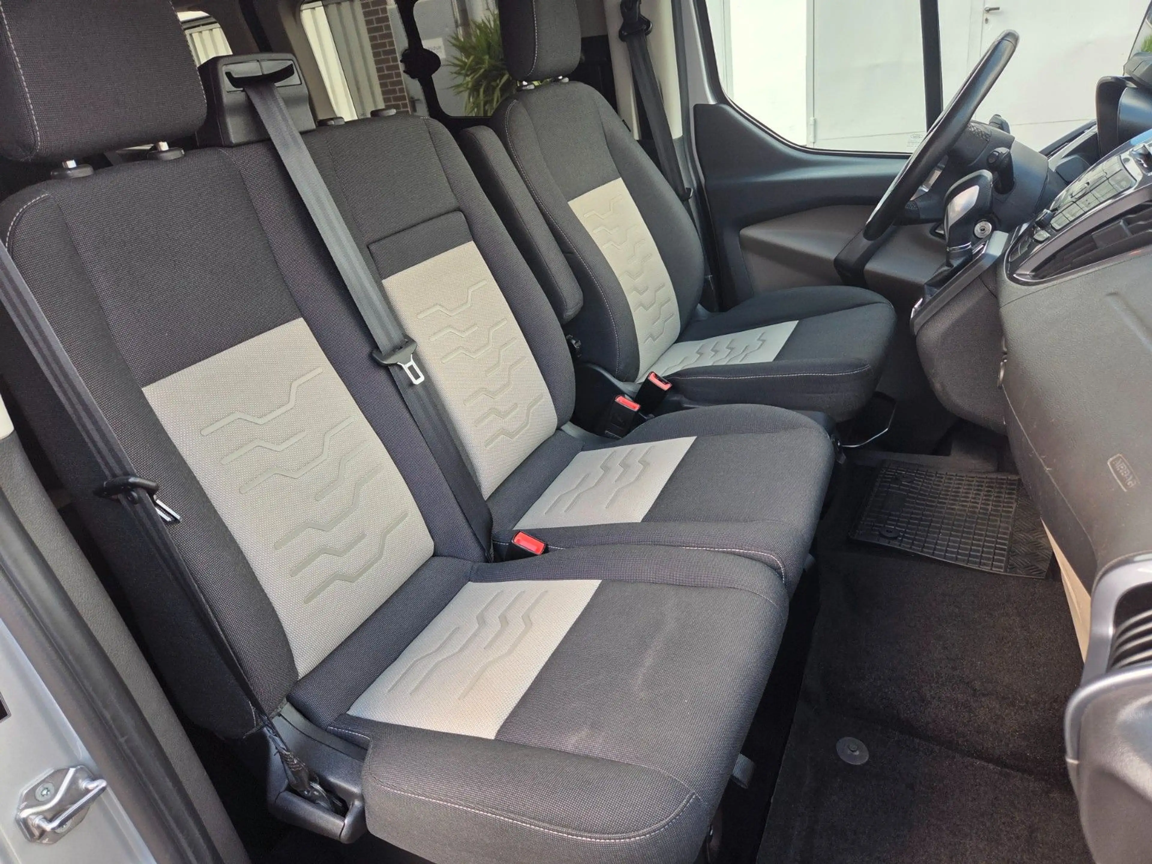 Ford Tourneo Custom L2 Autom. Ahkpl. Allwetter — photo 29