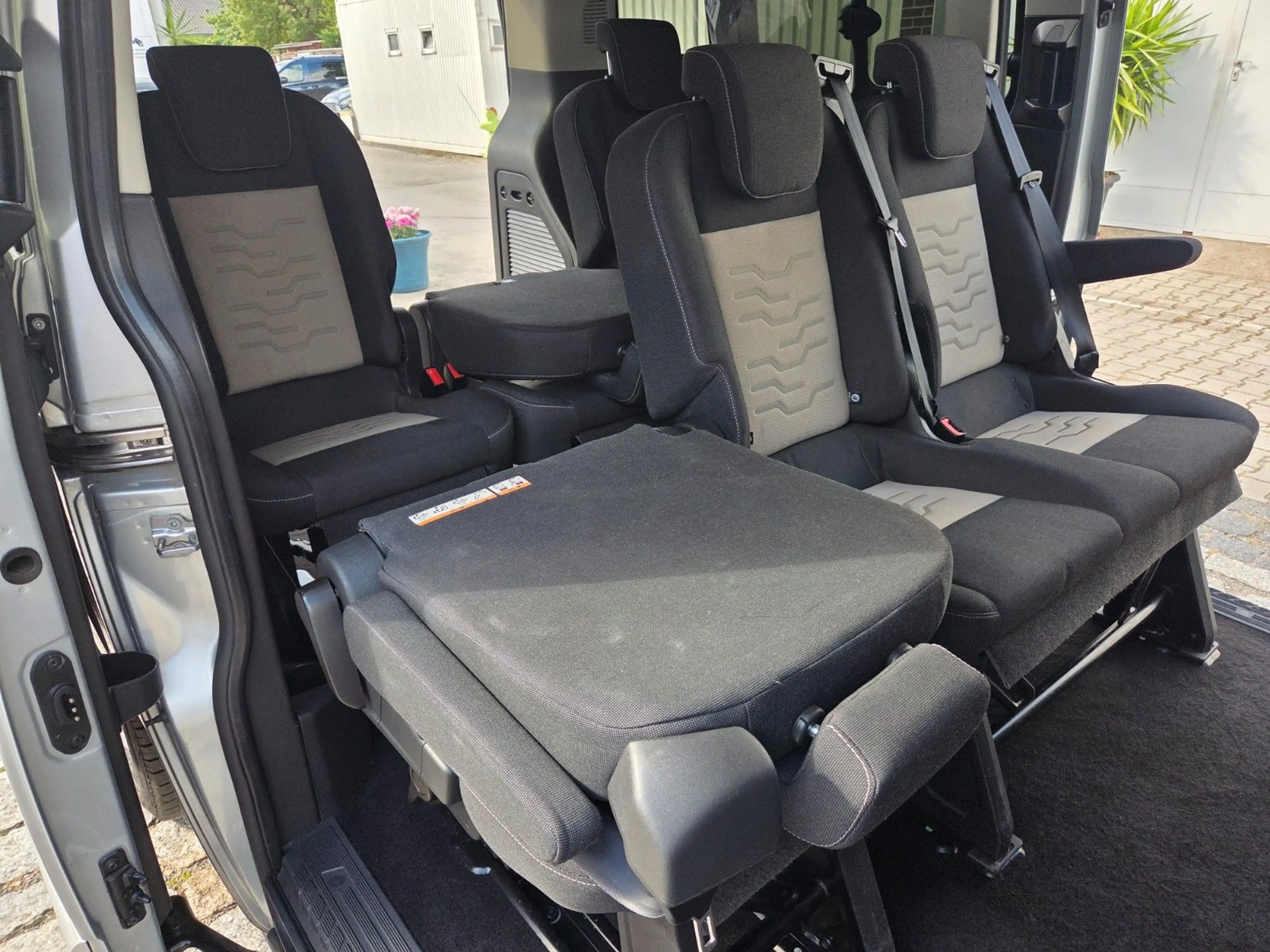 Ford Tourneo Custom L2 Autom. Ahkpl. Allwetter — photo 21